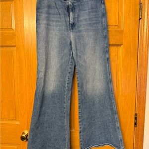 MOTHER Flare Jeans in Denim Blue